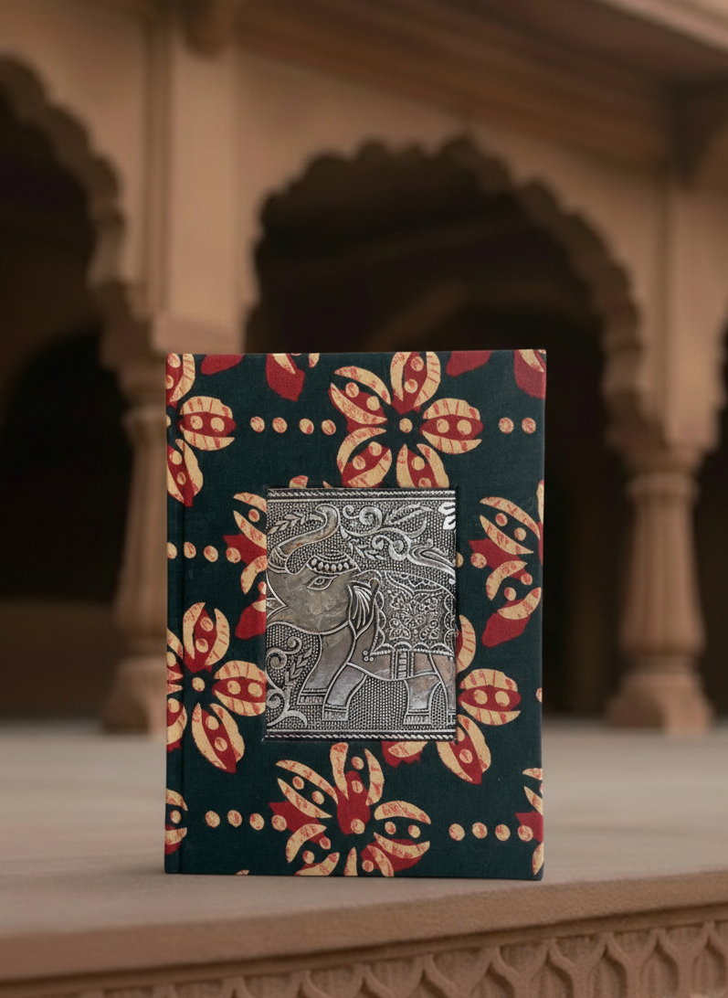 (Preorder) Metal Diary Black elephant