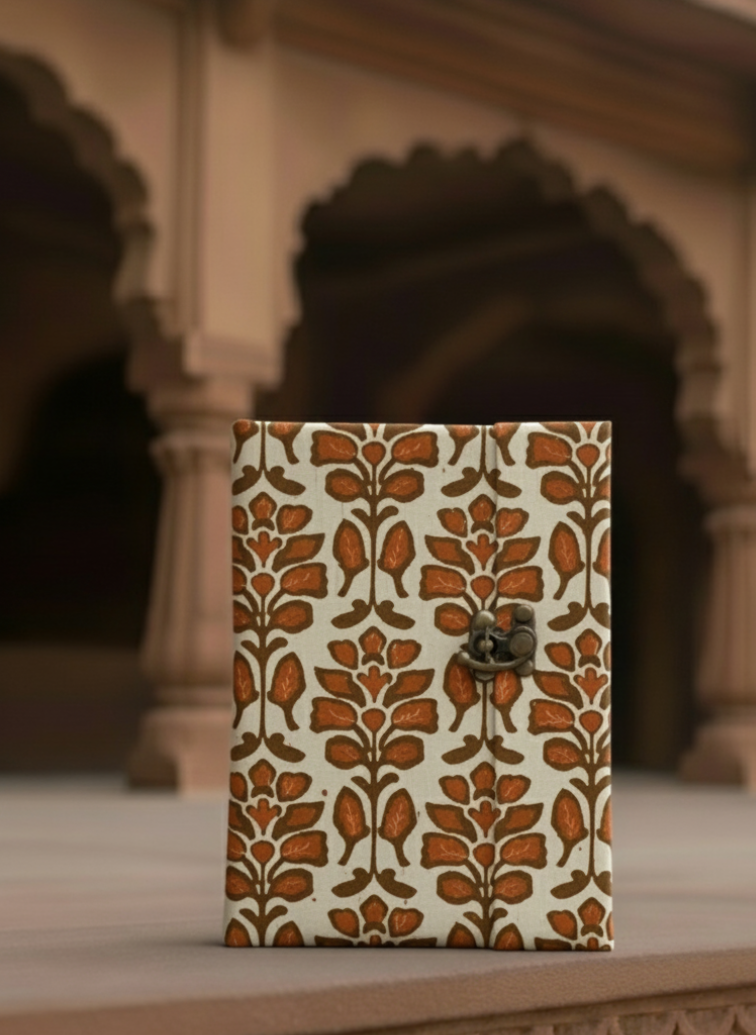 (Preorder) Lock Orange Leaf diary